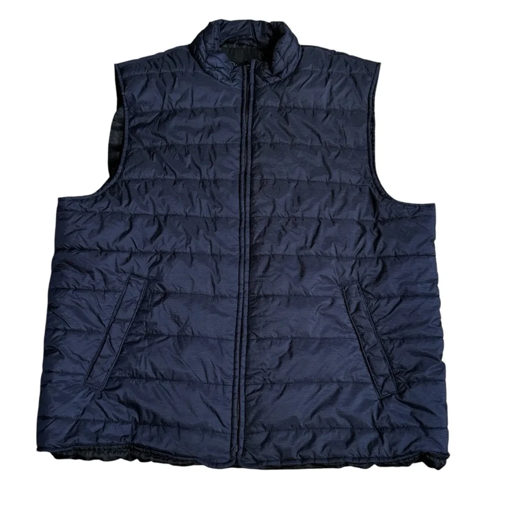 Marc Anthony dark blue zip up puffer vest, front pockets, standing collar, XXL.